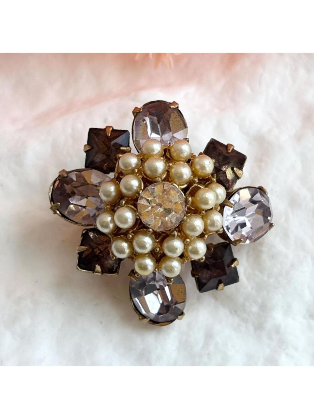 Faux Smoky Quartz Rhinestone & Faux Pearl 80's Style Gold Toned Vintage Brooch